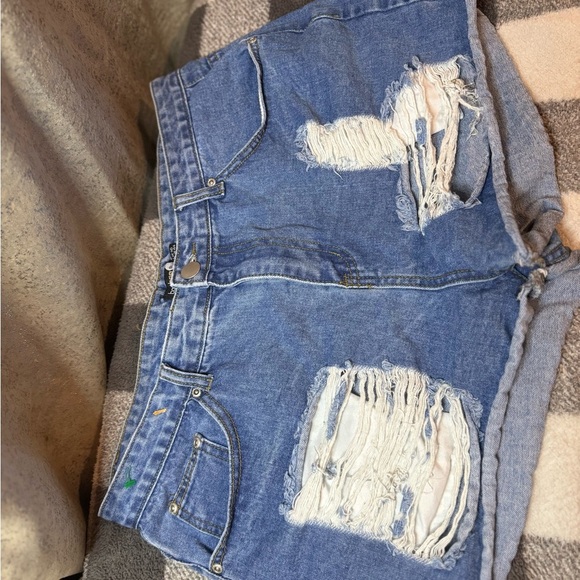 Distressed Denim Shorts - Picture 2 of 5